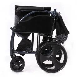 Foldbar og transportvenlig kørestol