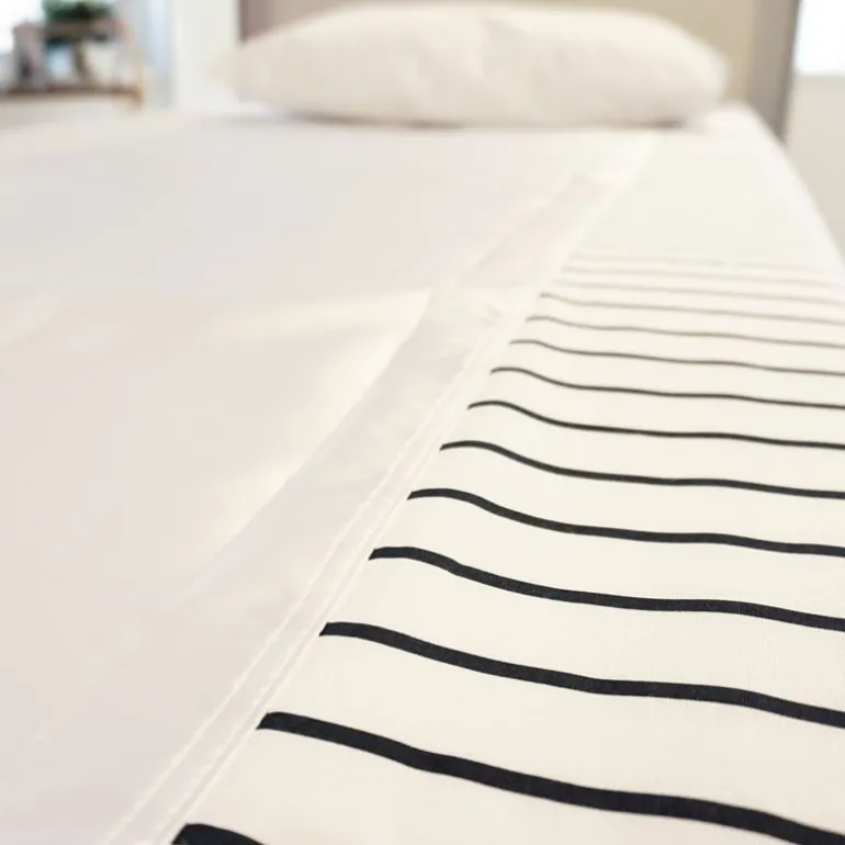 Glidelagen med satin - 140x200 cm
